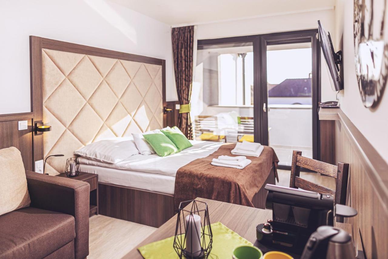 Park Hotel Buek-Buekfuerdo Экстерьер фото
